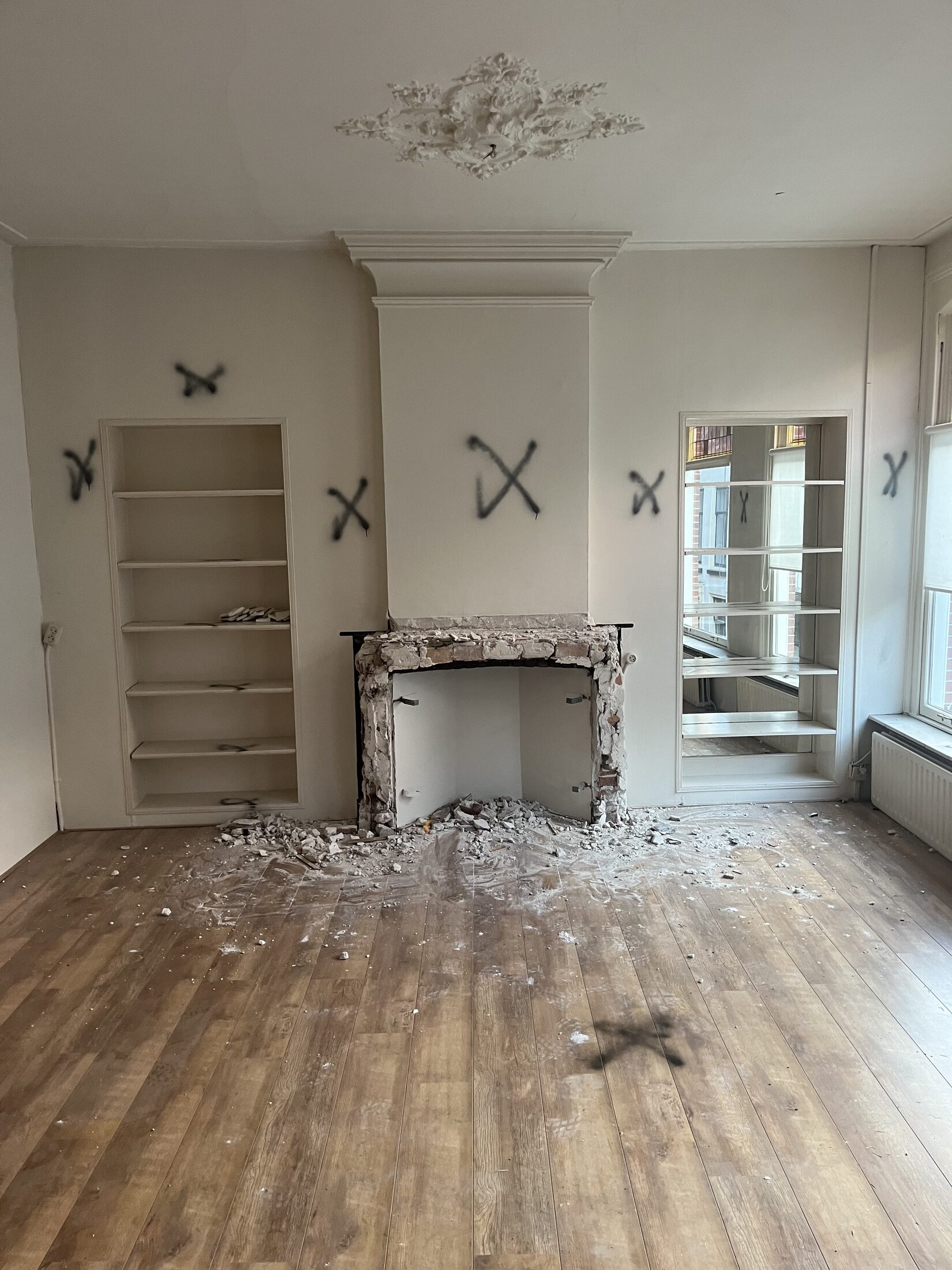 Voor: Casco renovatiesloop appartement