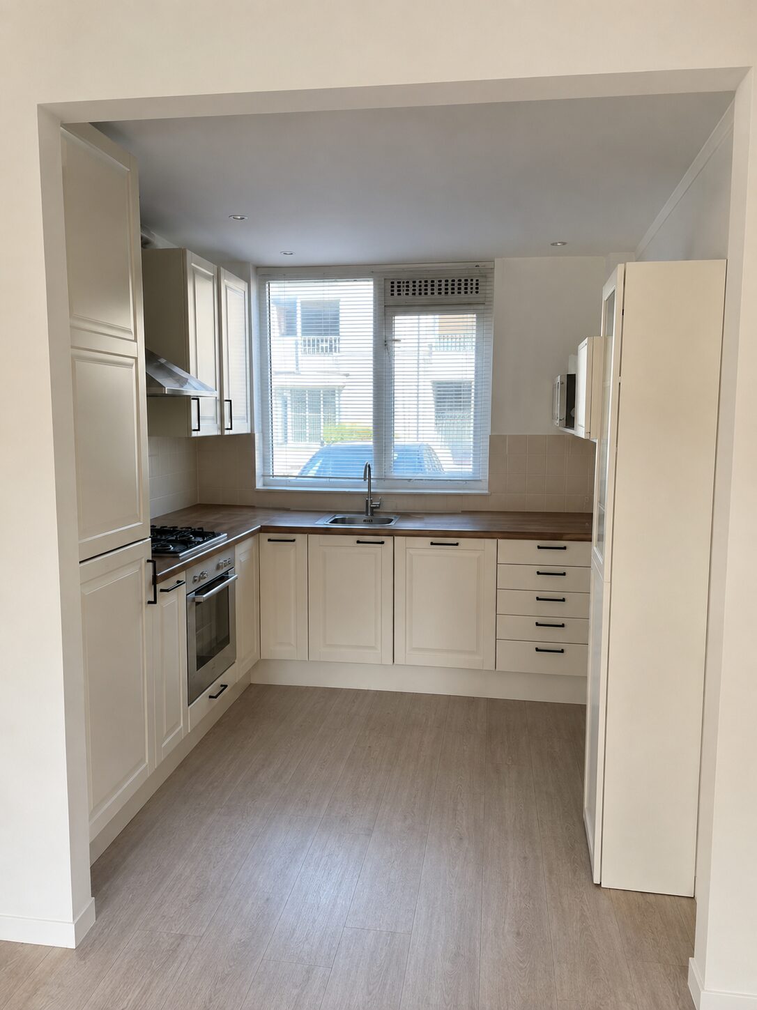 Voor: Complete keuken sloop