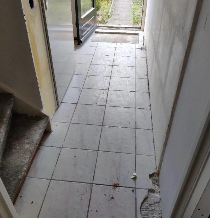 Verwijderen tegelvloer en cementdekvloer · beeld 2